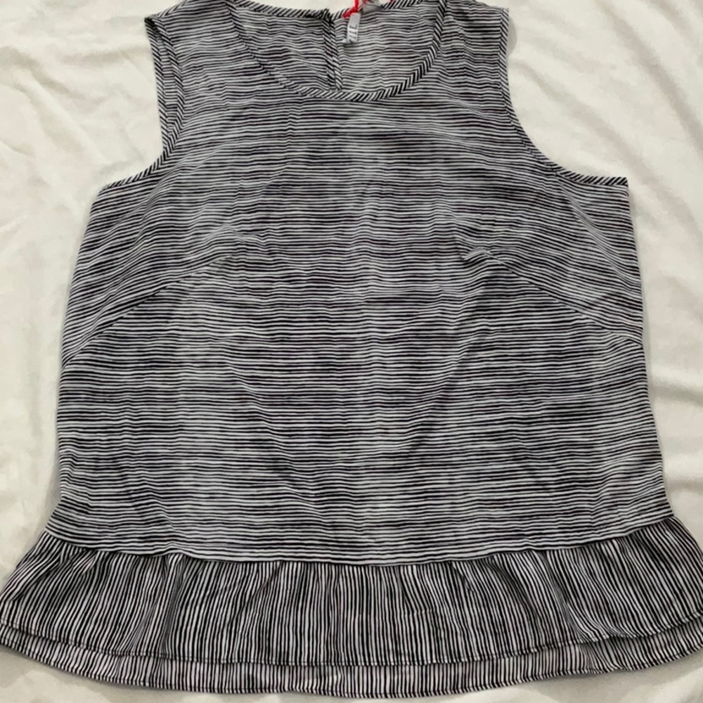 Elle Ruffle Hem Chiffon Top - Picture 8 of 9